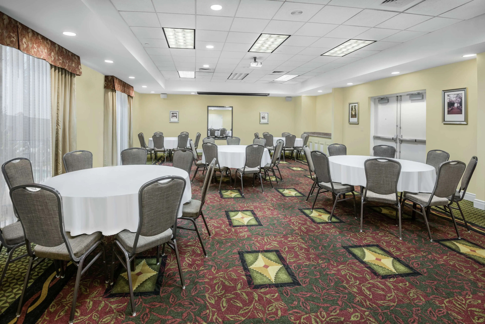 Photo - Hilton Garden Inn McAllen Airport