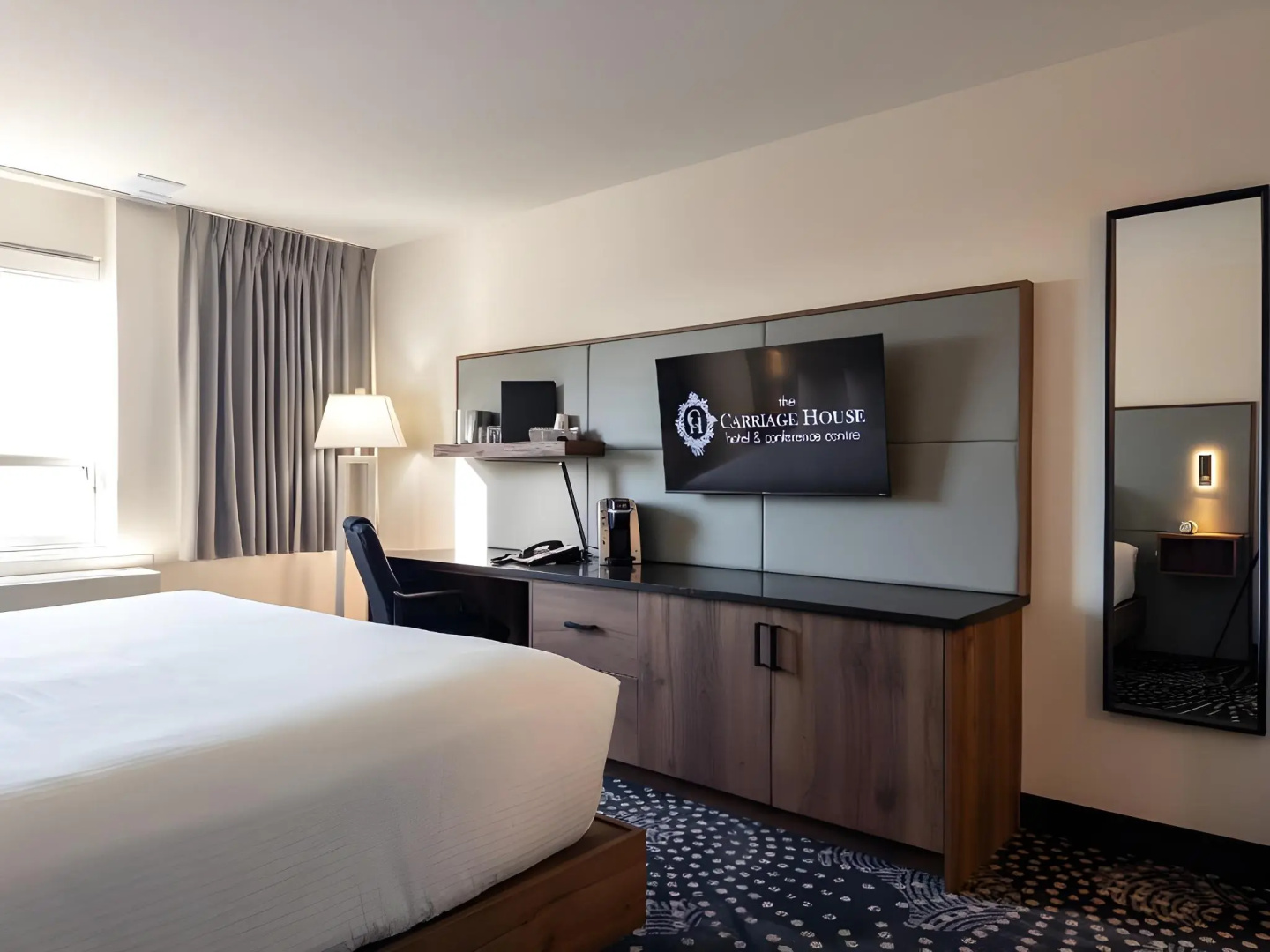 Photo - Carriage House Hotel & Conference Centre