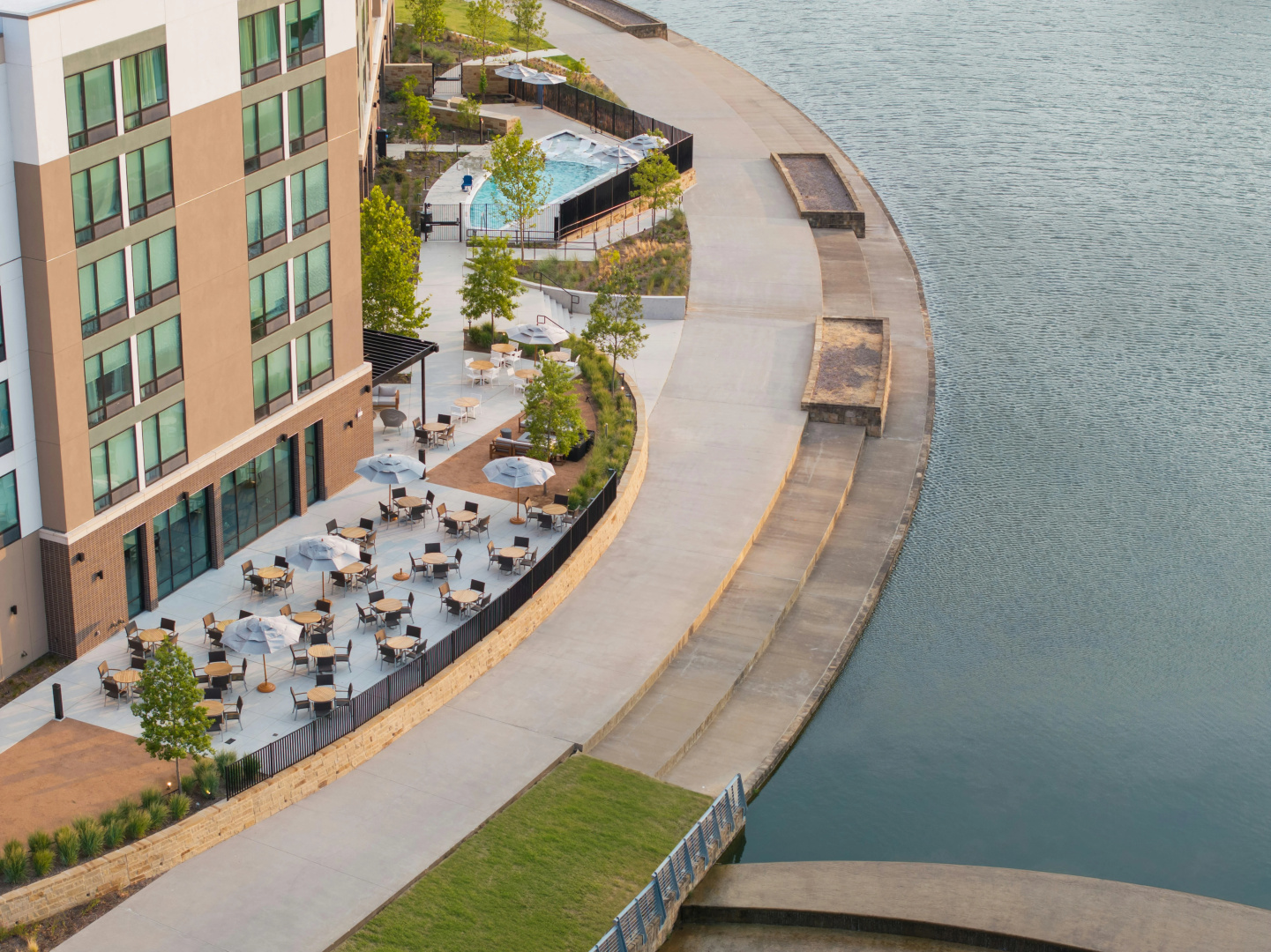 Photo - Hilton Garden Inn Grand Prairie At Epiccentral