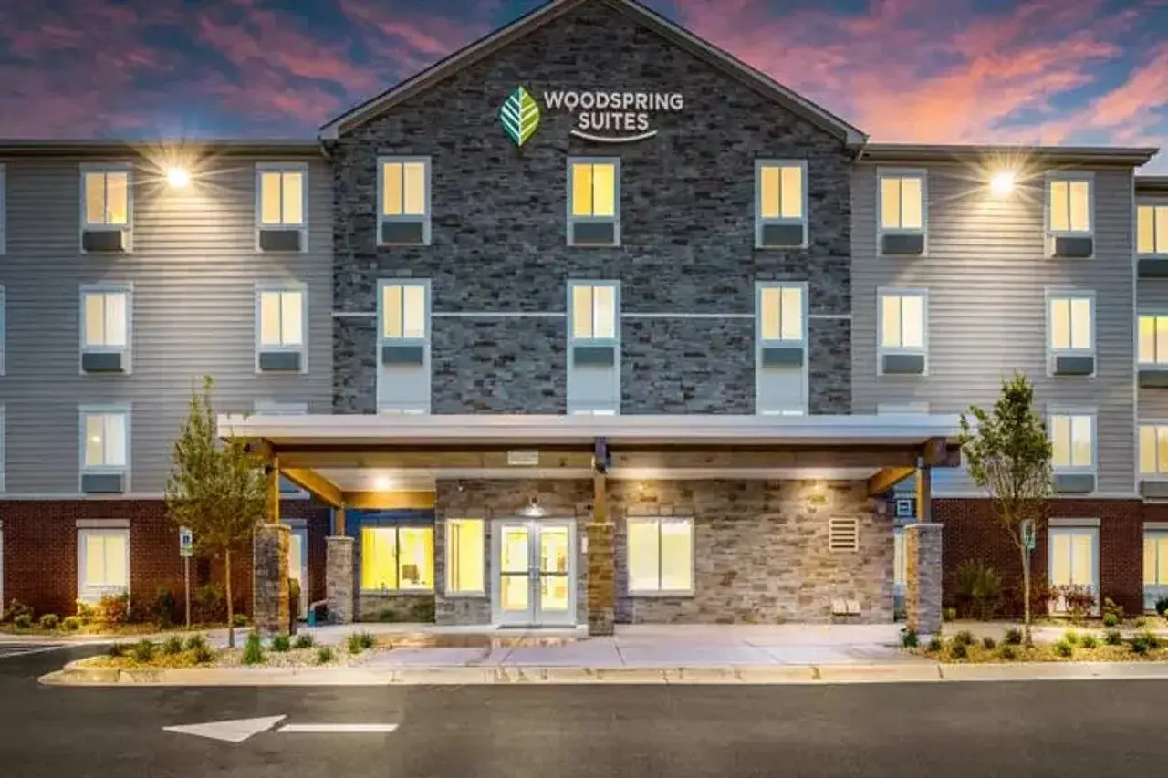 Photo - WoodSpring Suites Elgin - Chicago