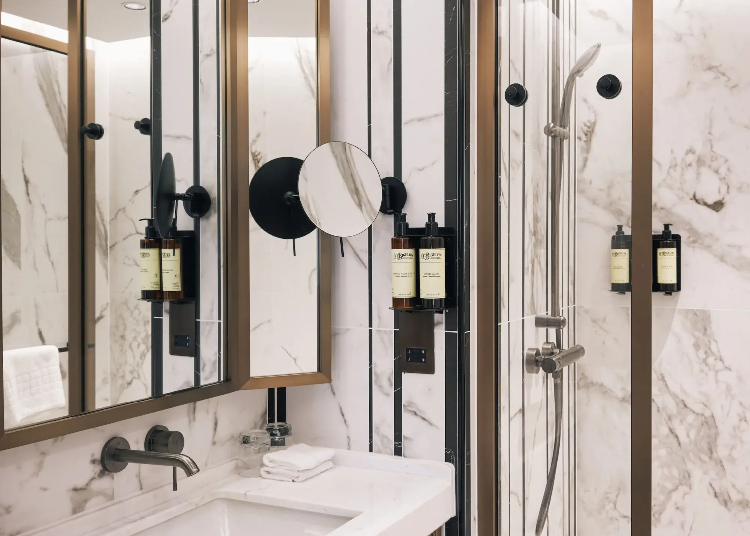 Photo - Page8, Page Hotels