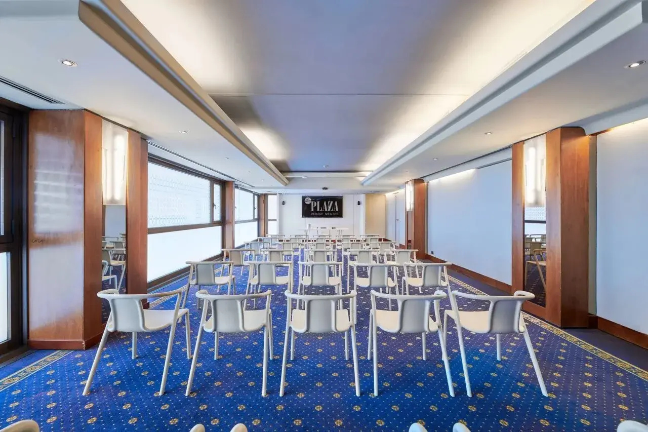 Photo - Hotel Plaza