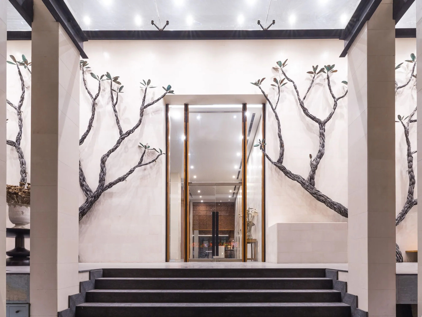 Photo - Jetwing Colombo Seven