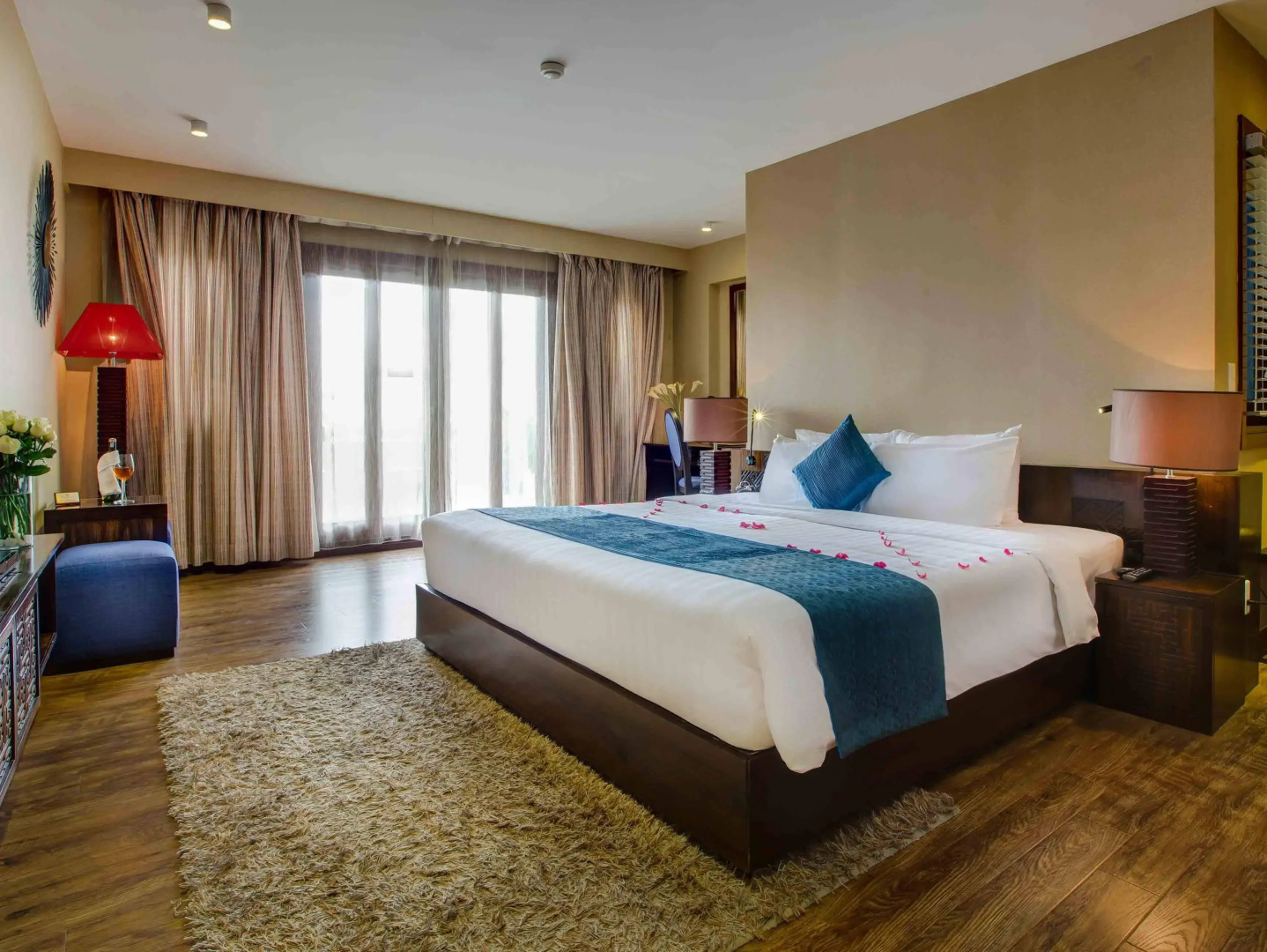 Photo - Oriental Suites Hotel & Spa