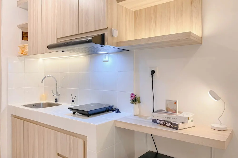 Good And Homey Apartment Studio At Tokyo Riverside Pik 2