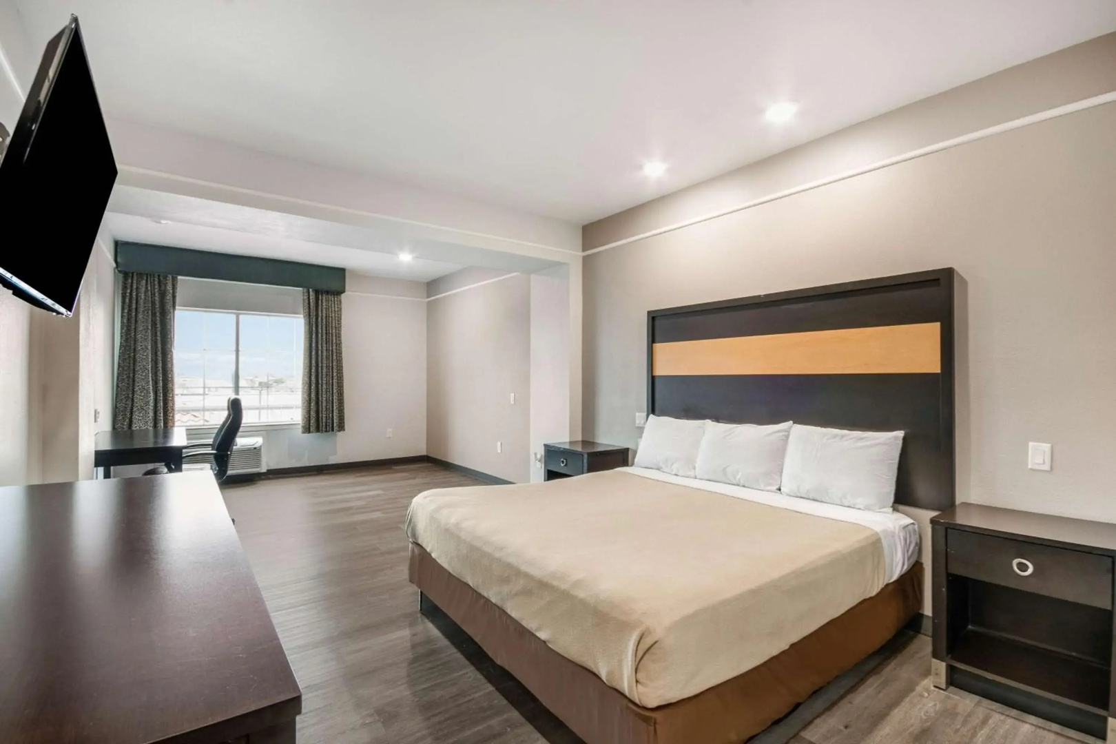 Photo - Sonesta Essential Hotel Houston-I-45 Spring