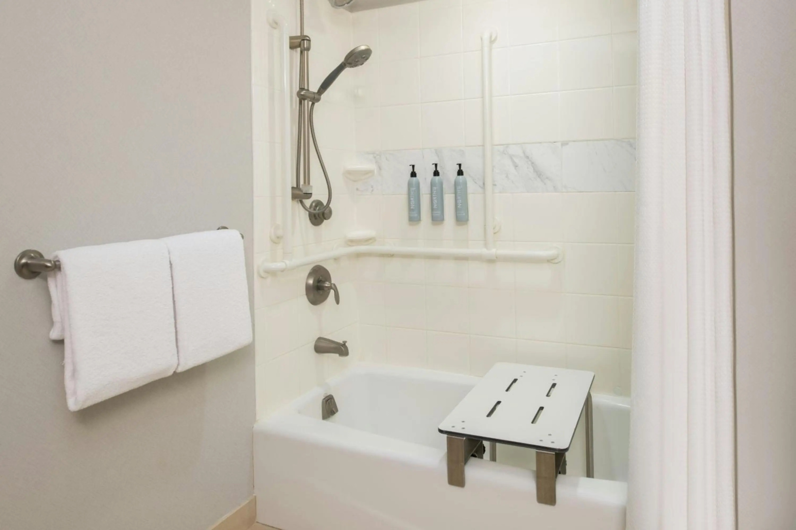 Foto - Courtyard by Marriott Carson City