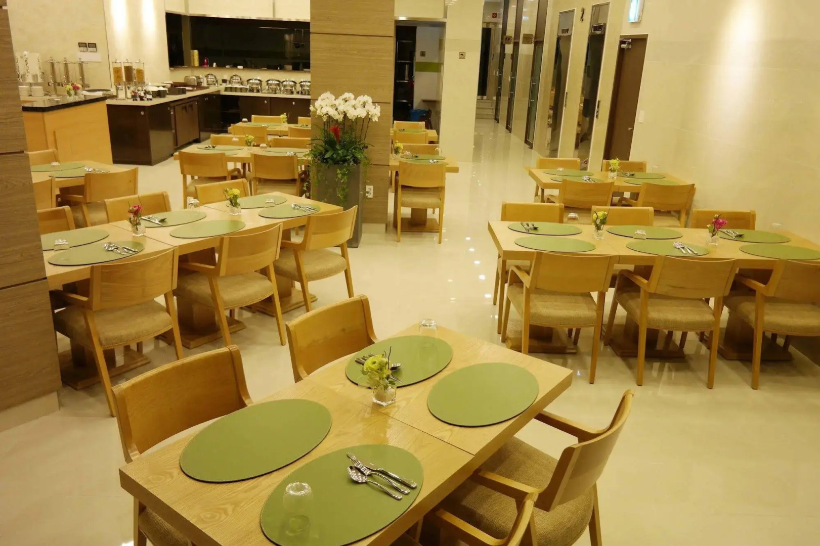 Photo - H Avenue Hotel