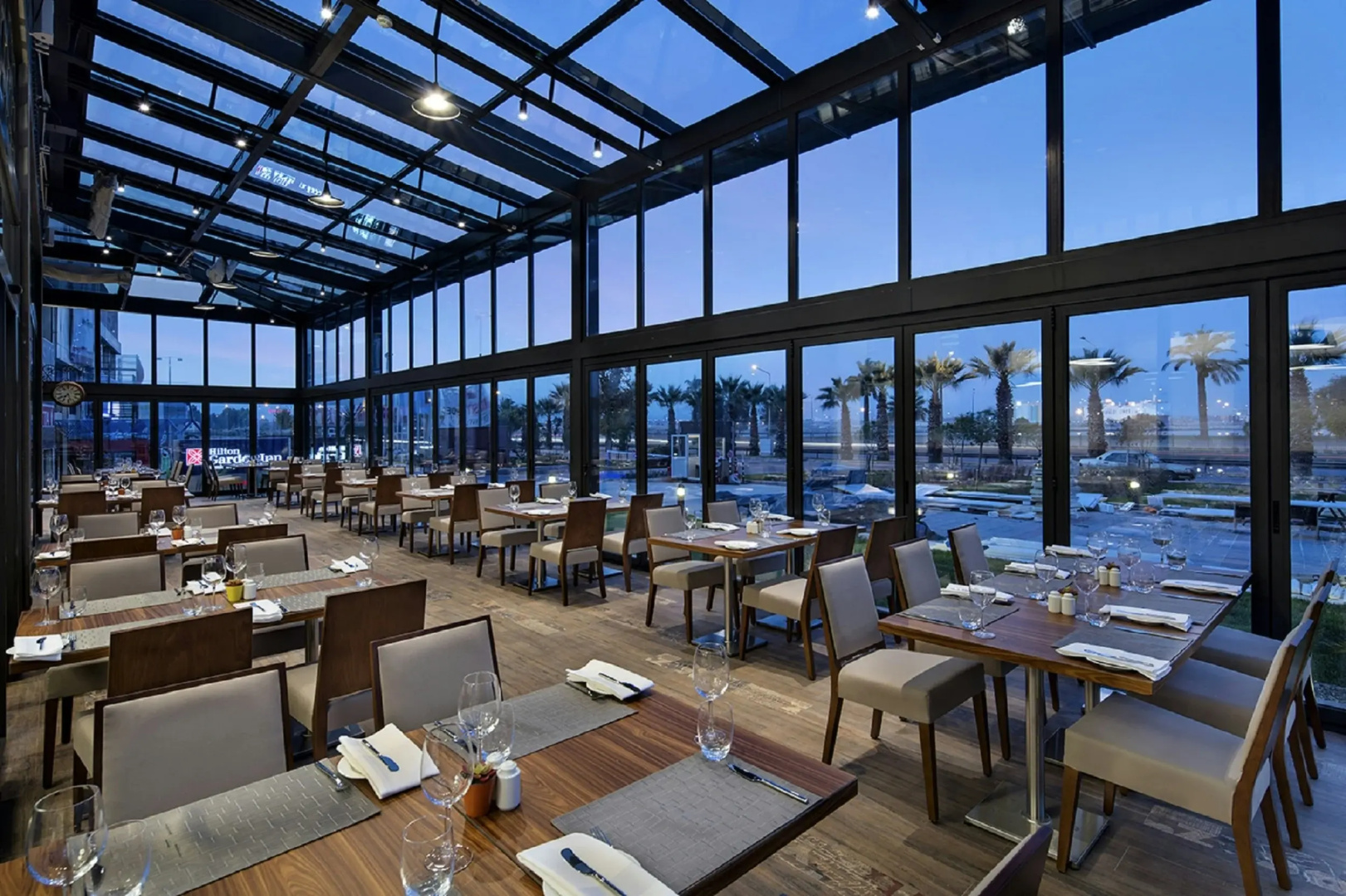 Foto - Hilton Garden Inn Izmir Bayrakli