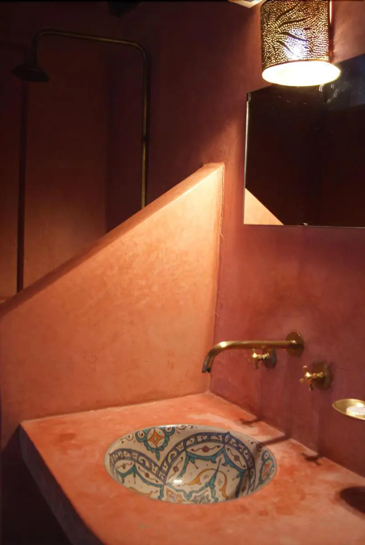 Photo - Riad Amra