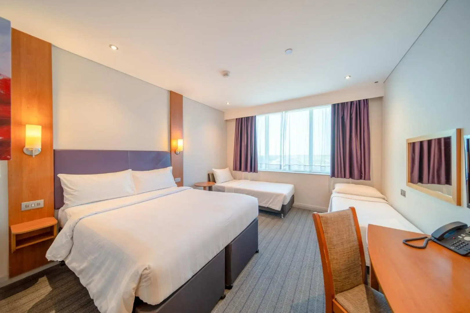 Photo - Premier Inn Abu Dhabi Airport Business Park