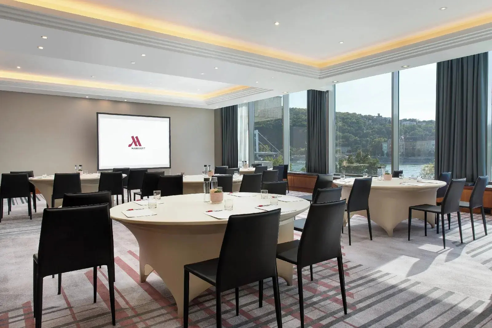 Photo - Budapest Marriott Hotel