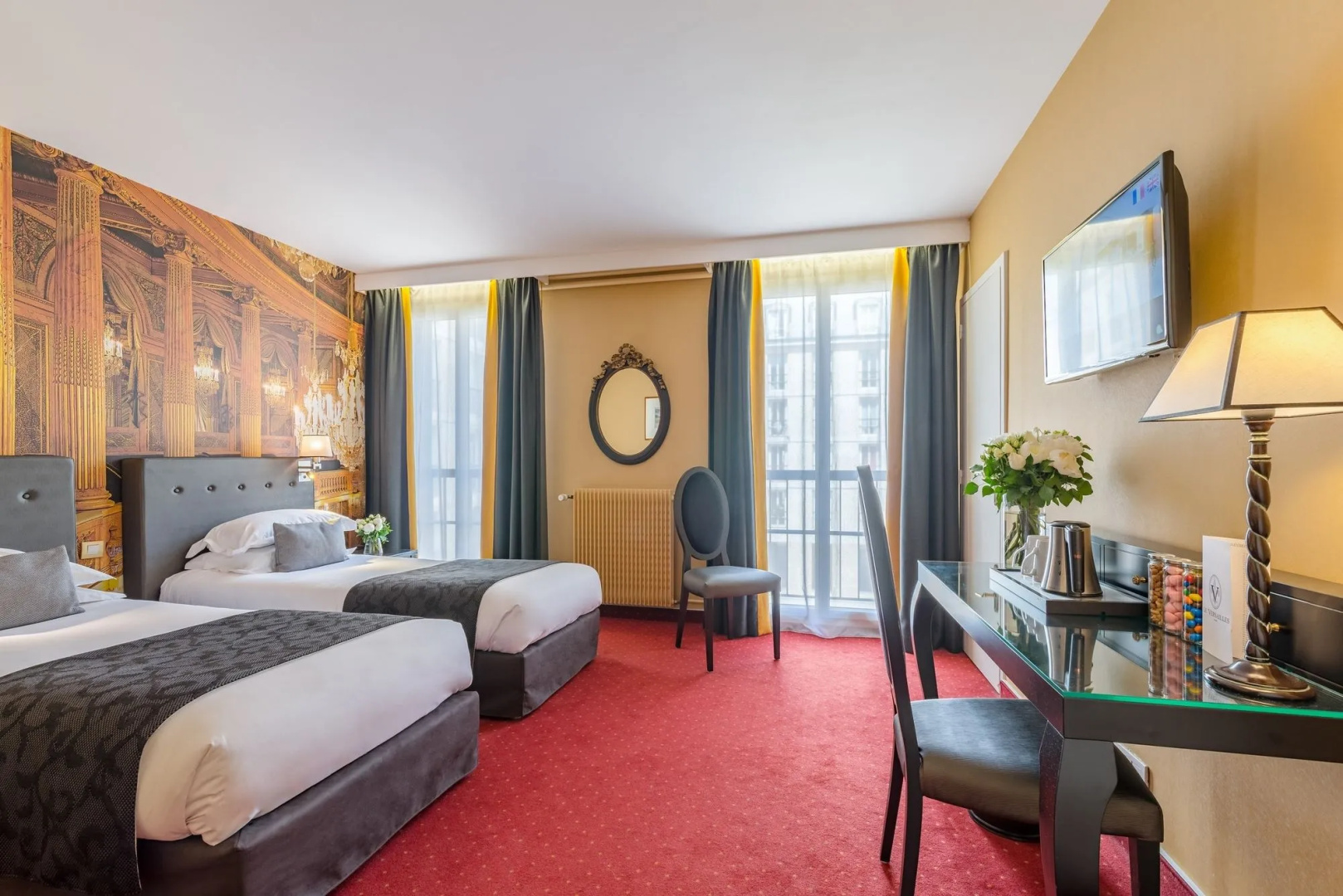 Photo - Hotel Le Versailles