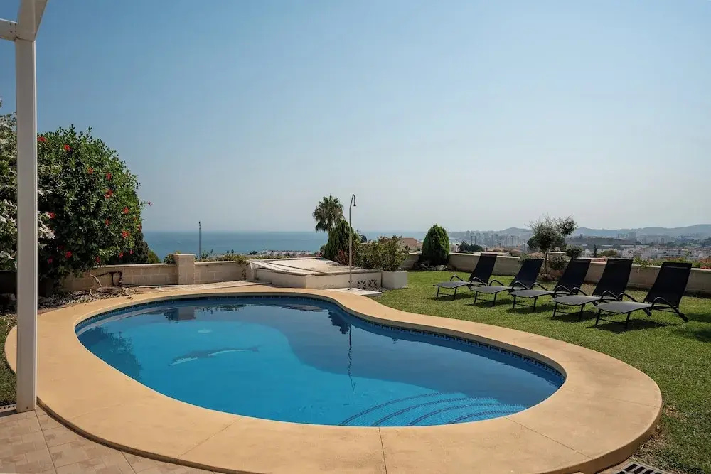 Foto - Spacious 3BR Villa with Private Pool and Sea Views