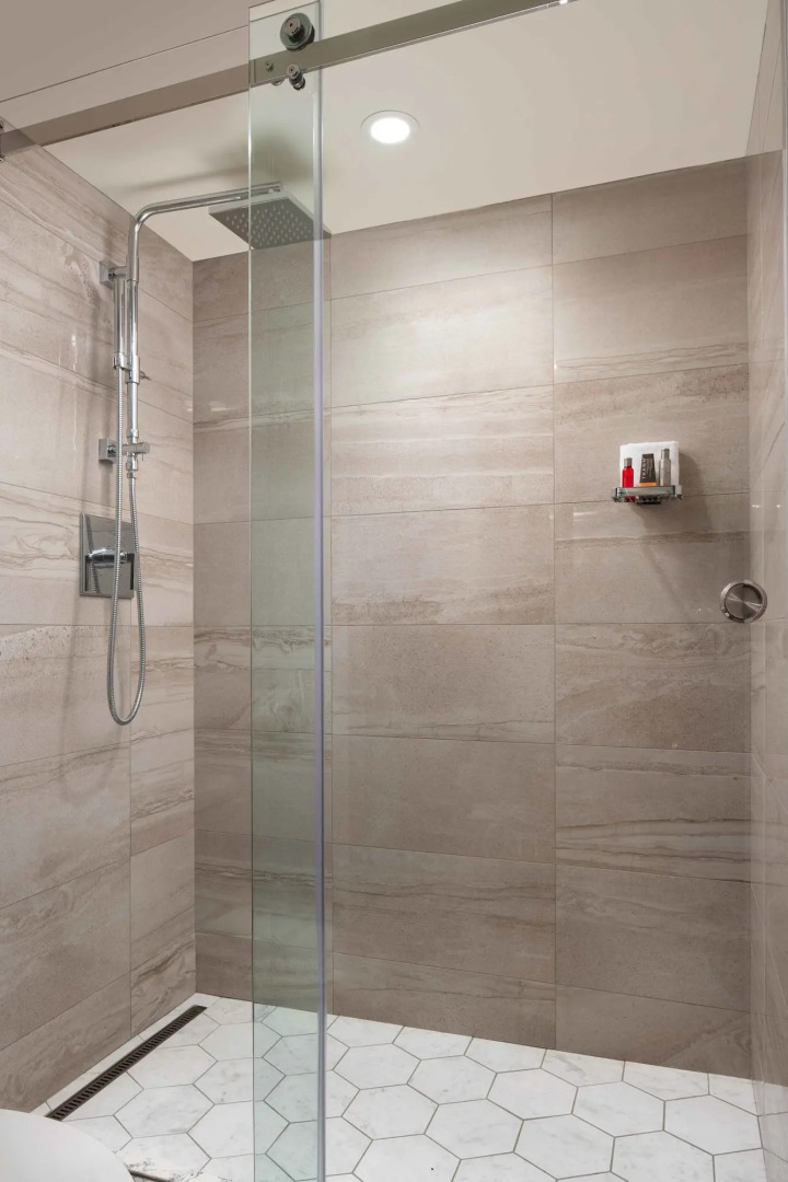 Photo - Vancouver Airport Marriott Hotel