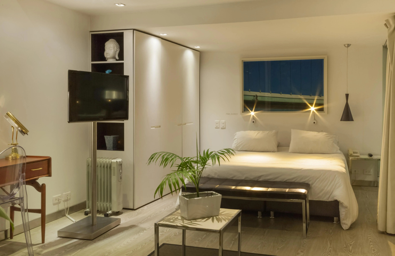 Photo - The Grace Hotel