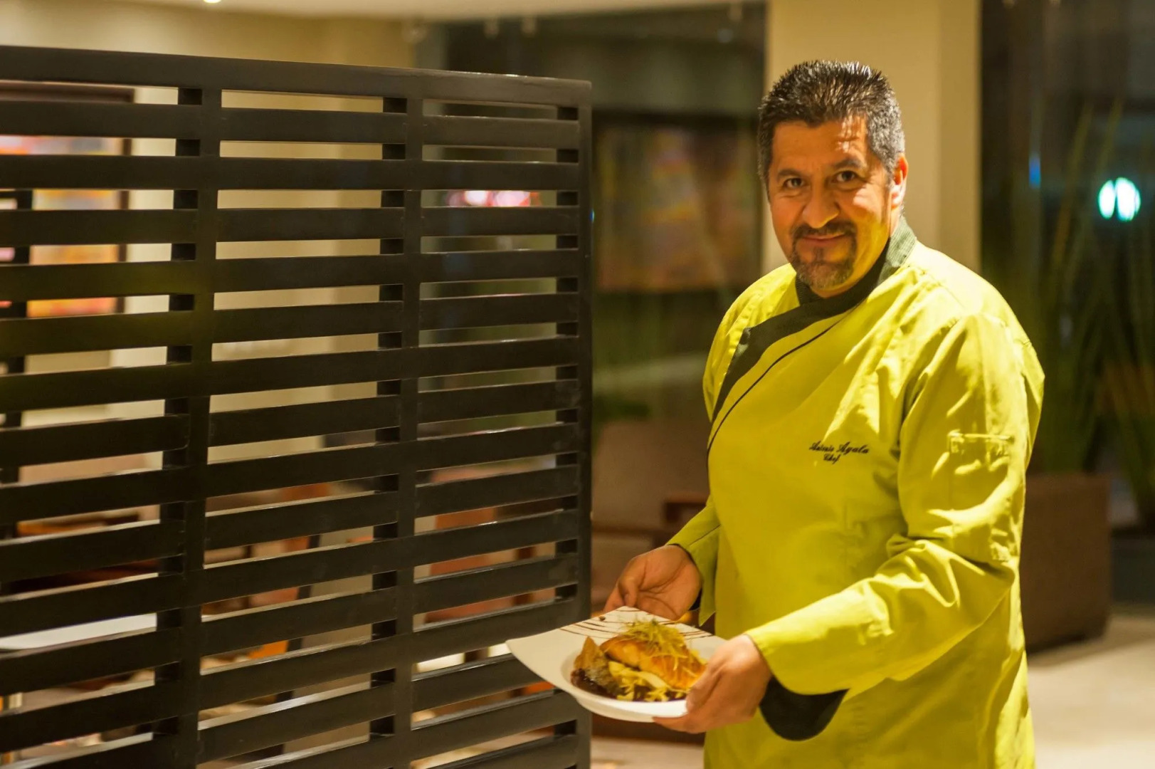 Photo - Richmond Suites Hotel