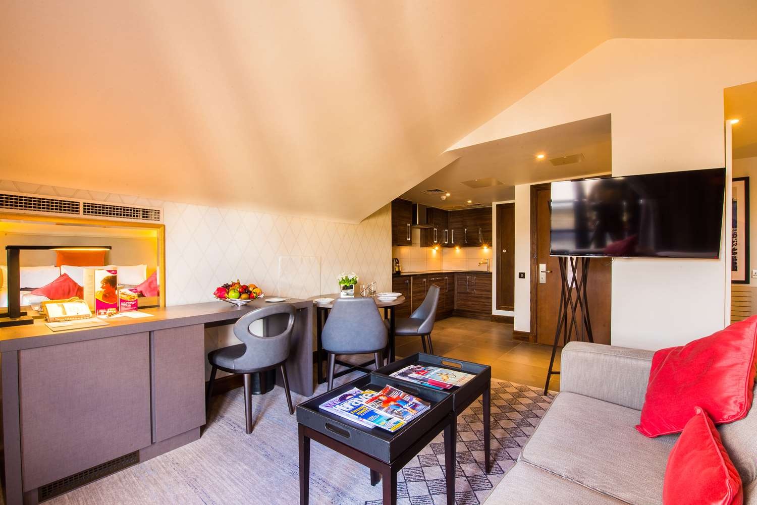 Photo - DoubleTree by Hilton London Kensington