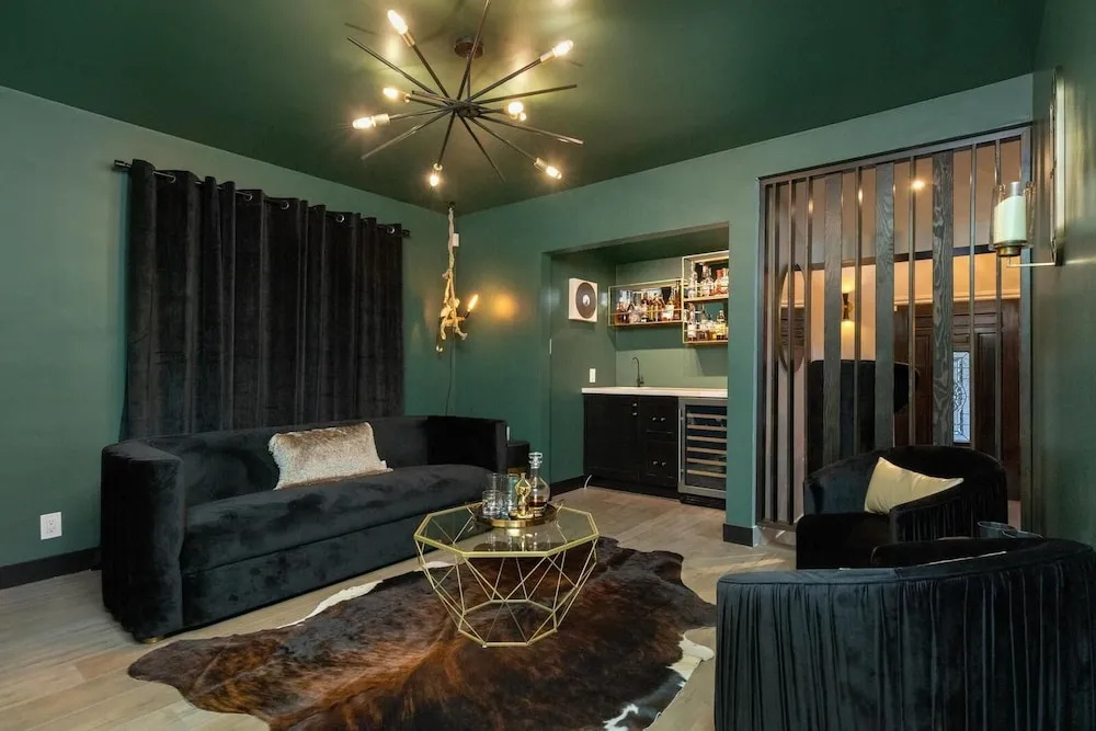 Photo - Hidden Valley Pl - 90210 Villa With Canyon Views and a Large Private Backyard