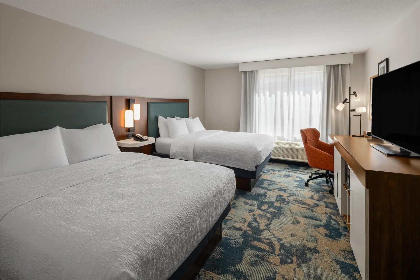 Photo - Hampton Inn & Suites Bremerton