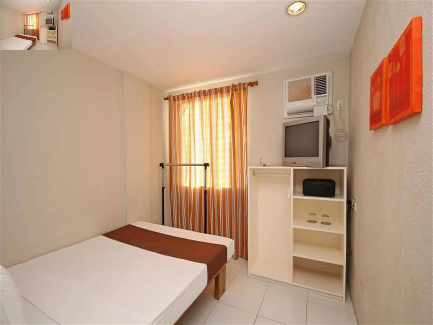 MR Holidays Hotel