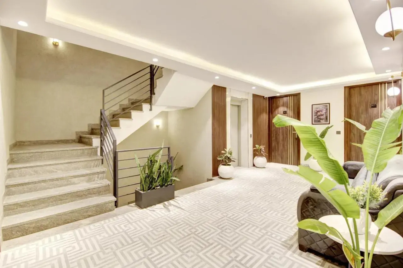 Photo - Saltstayz Premier - Galleria Market Road & Sector 27