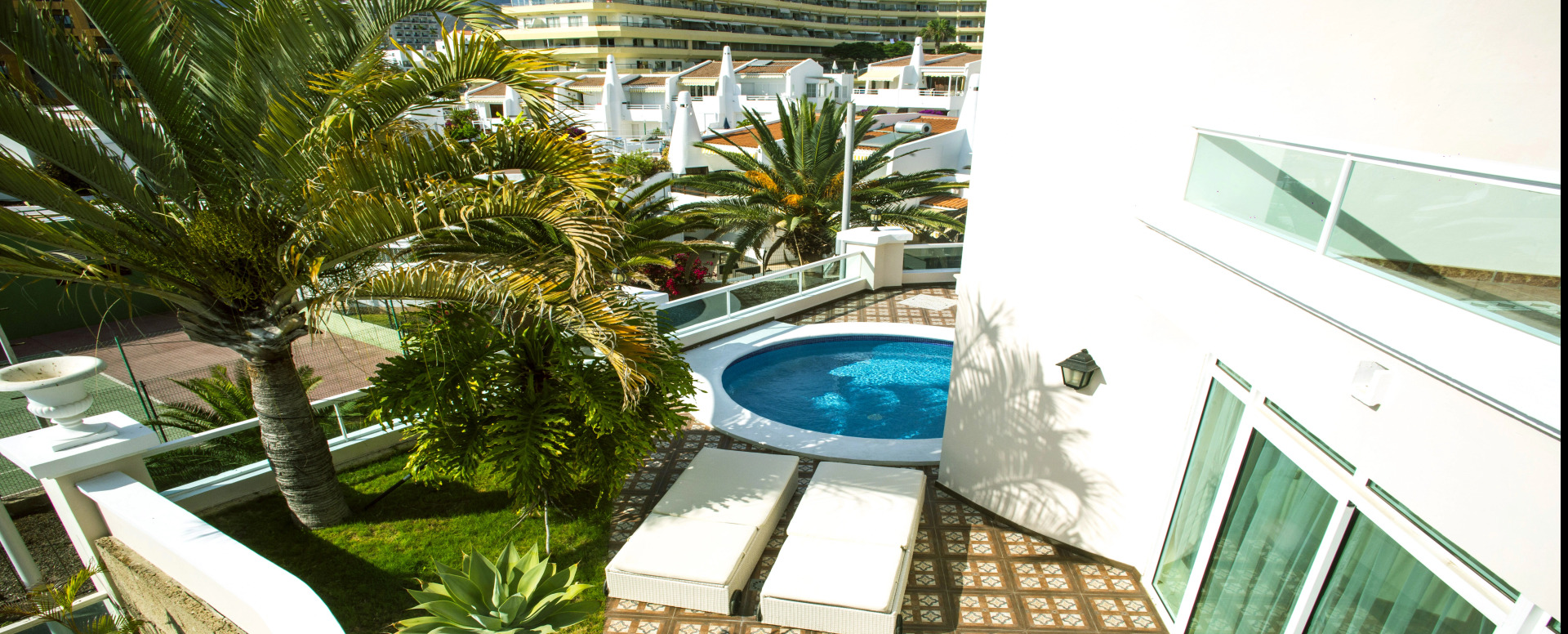 Photo - Flamingo Suites Boutique Hotel