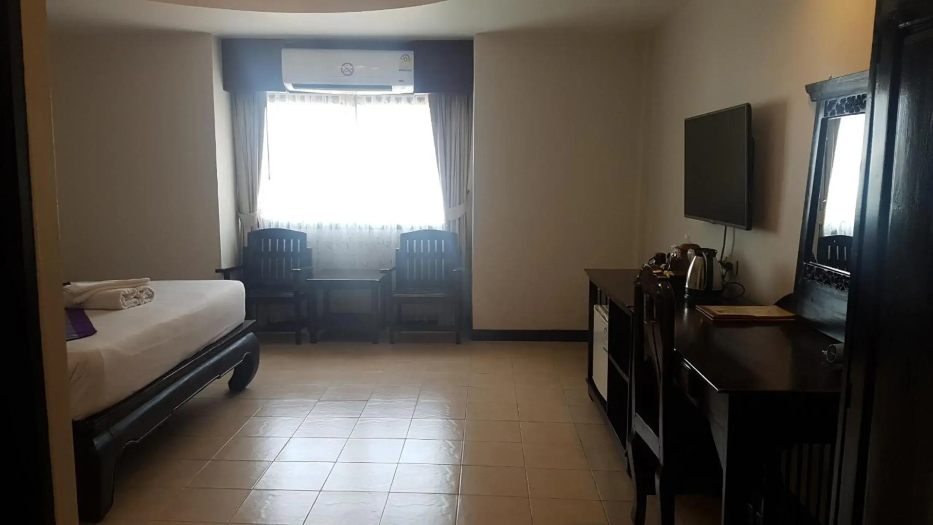 Photo - Wangburapa Grand Hotel
