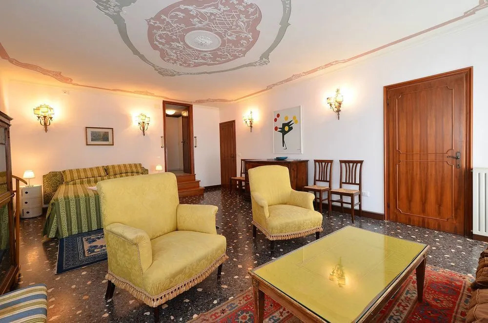 Photo - GRITTI Grand Canal