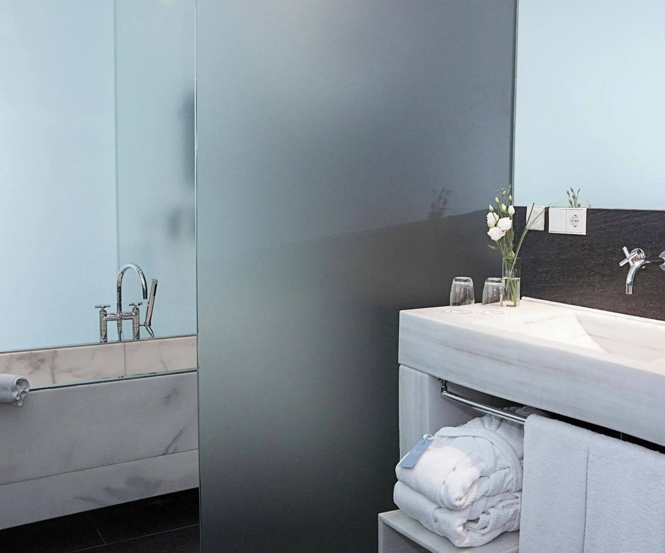 Photo - Hospes Palacio de los Patos, a Member of Design Hotels