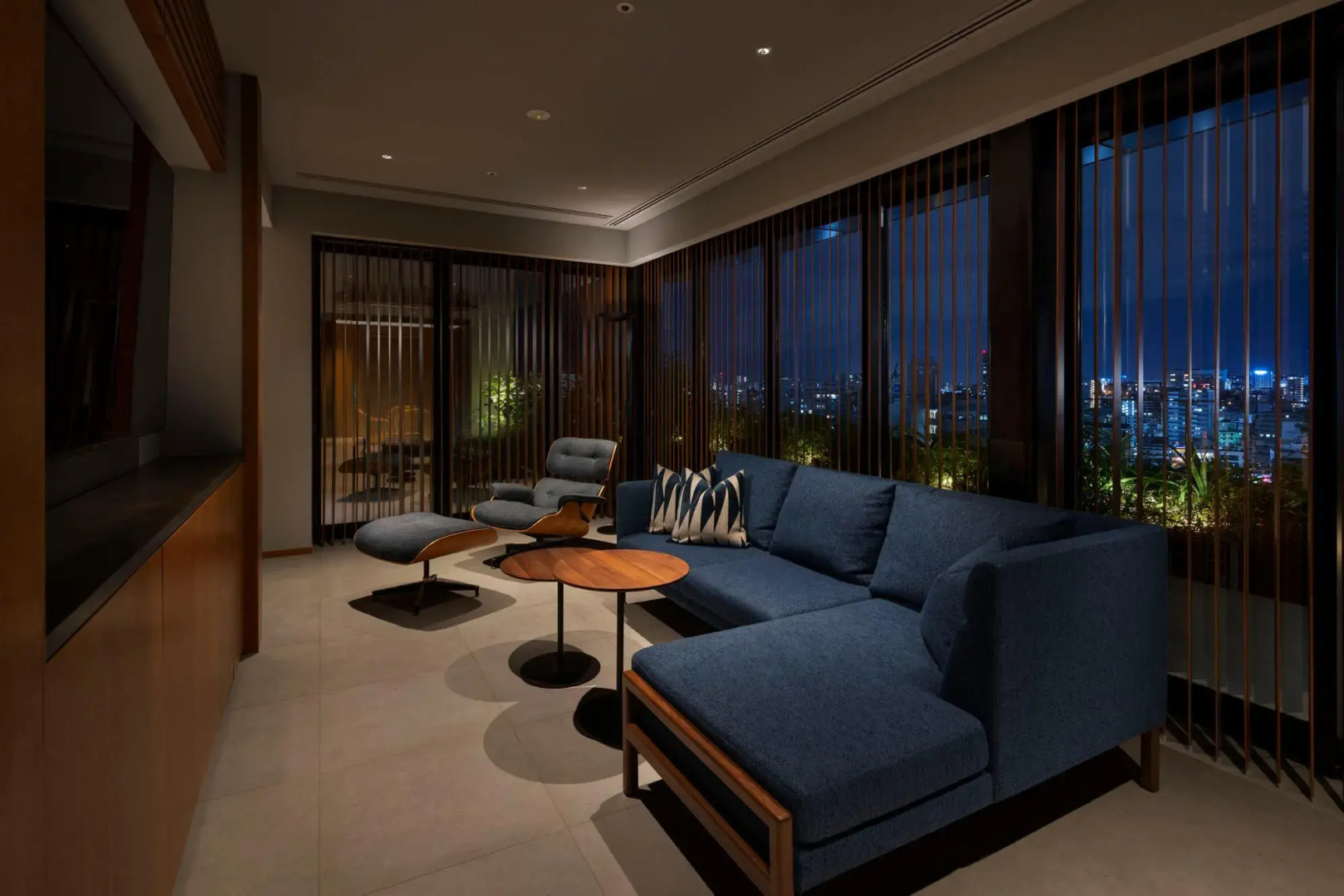 Photo - Southwest Grand Hotel
