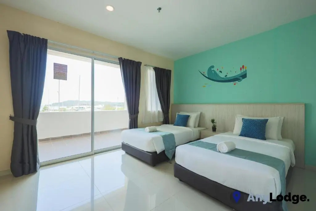 AnyLodge Waterfront Marina Island Pangkor