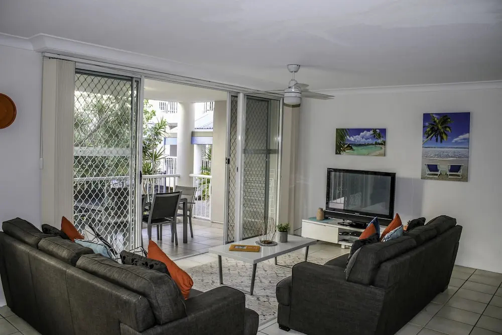Photo - Surfers Beach Holiday Apartments