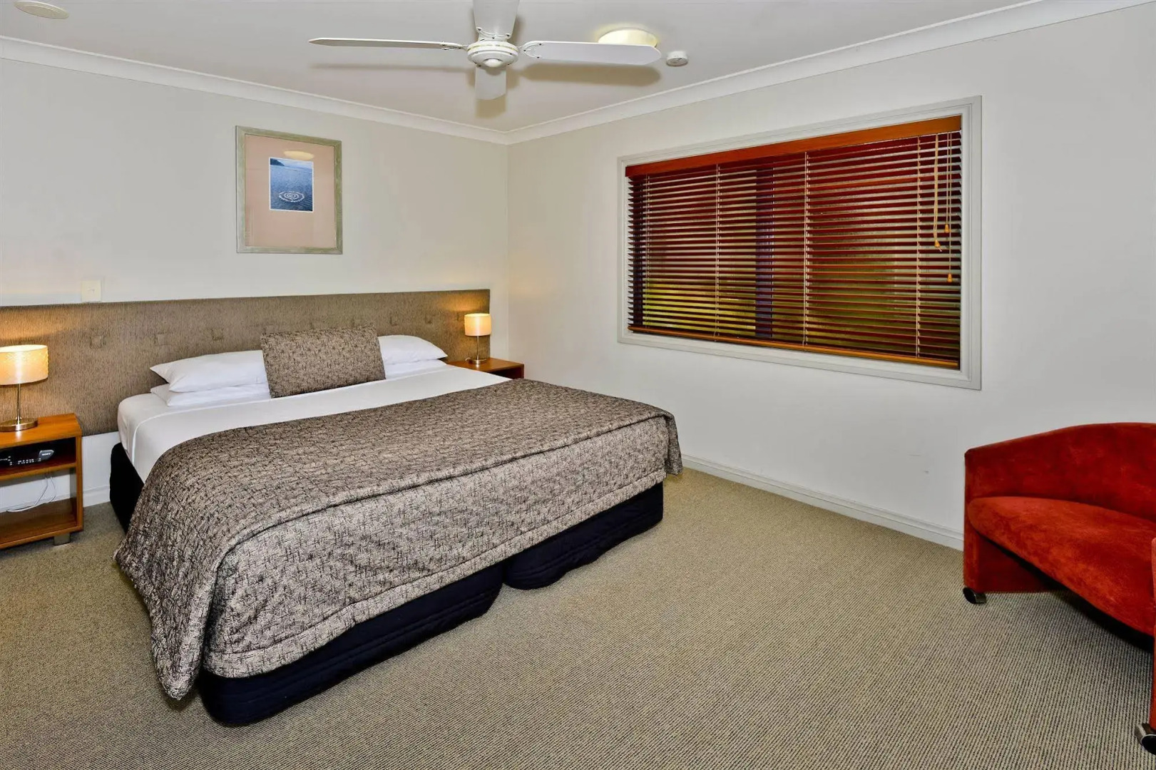 Photo - Whangaparaoa Lodge