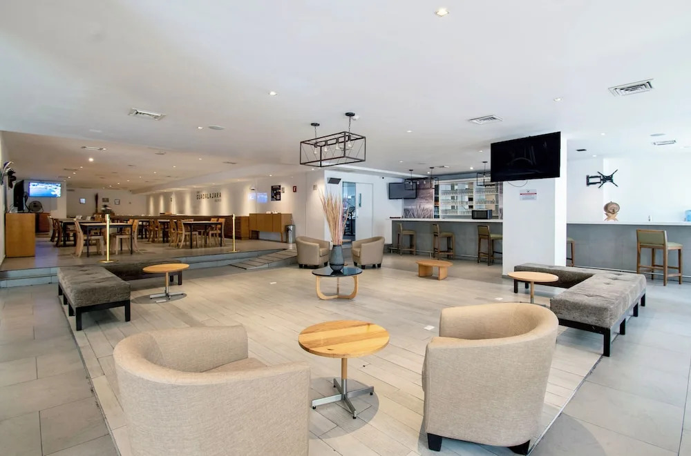 Foto - Hotel Plaza Génova Centro