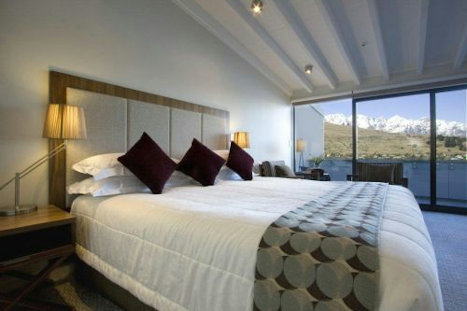 Foto - The Rees Hotel & Luxury Apartments