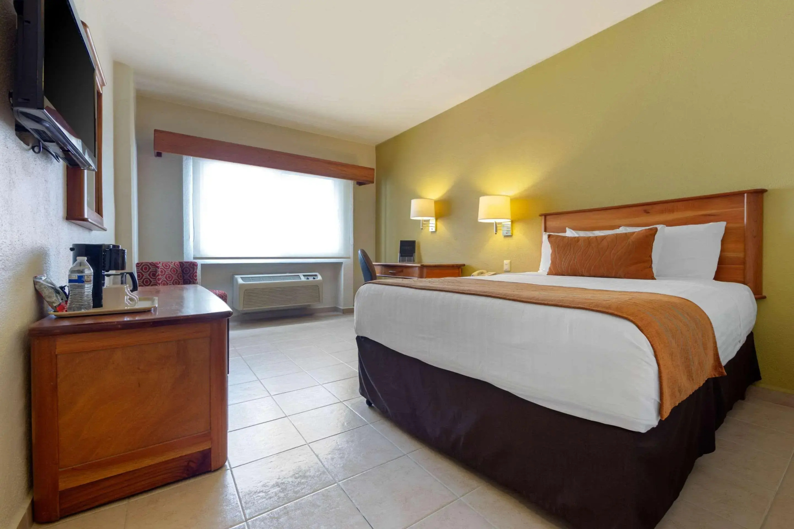 Photo - Comfort Inn Monterrey Valle