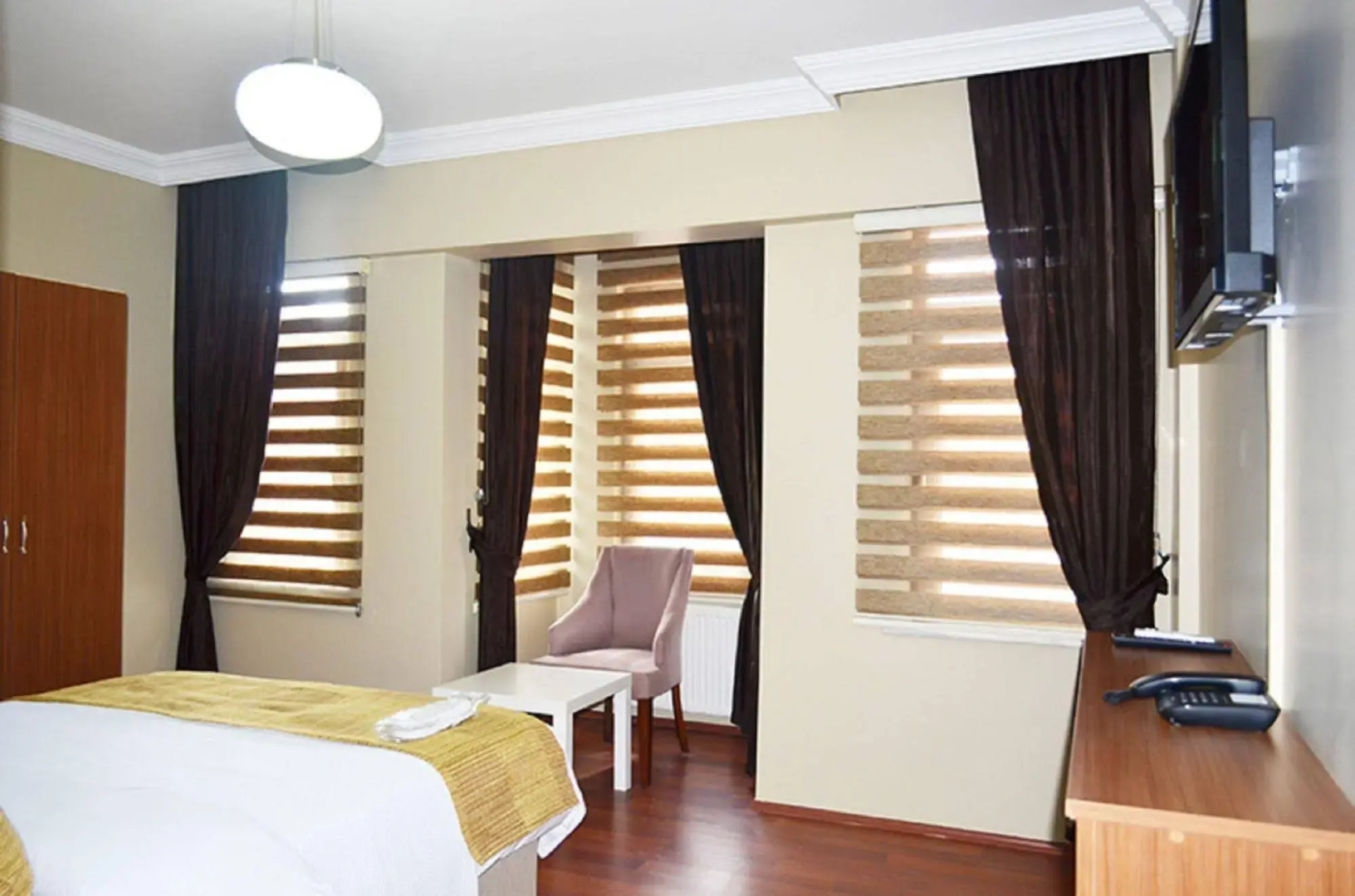 Foto - Ramparts Hotel