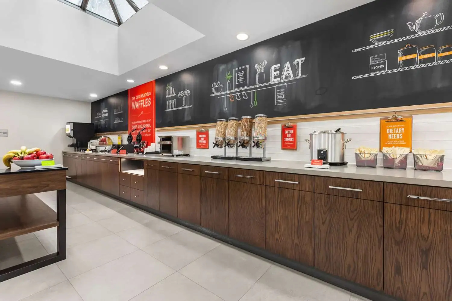 Photo - Hampton Inn & Suites by Hilton Toronto Downtown