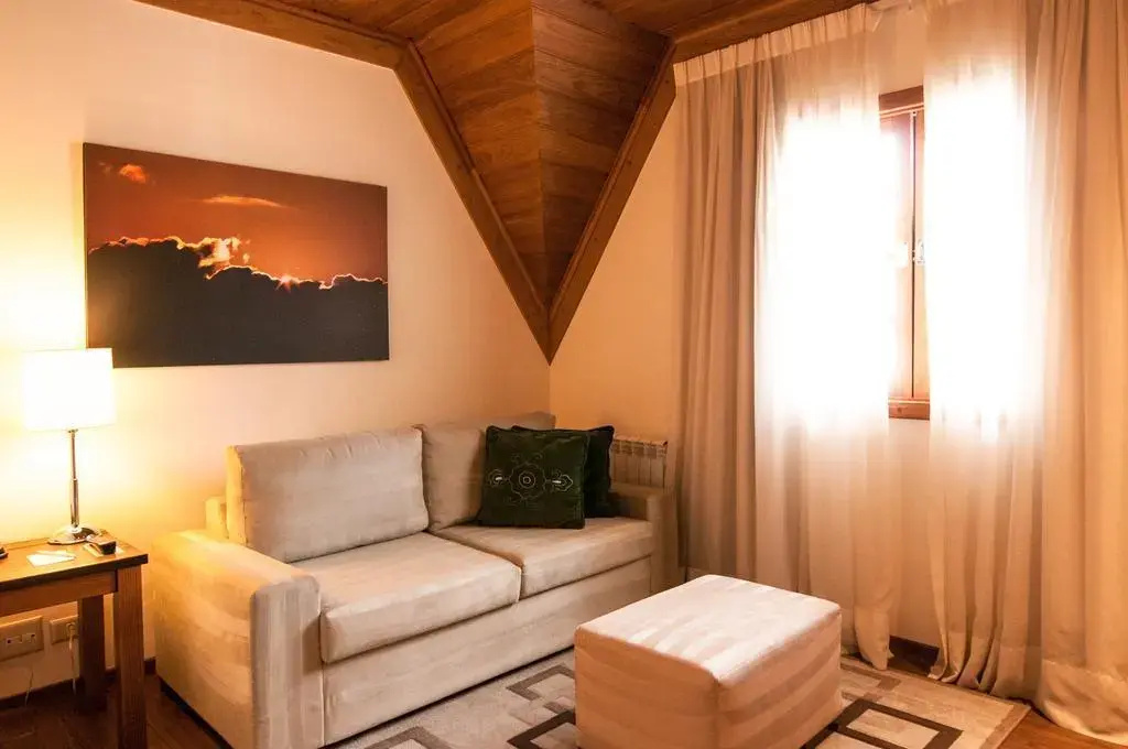 Foto - Hotel Le Renard - Campos do Jordao