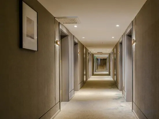 Homeinn Selected Hotel (Shanghai Baoshan Changlin Road Tonghe Xincun Subway Station)