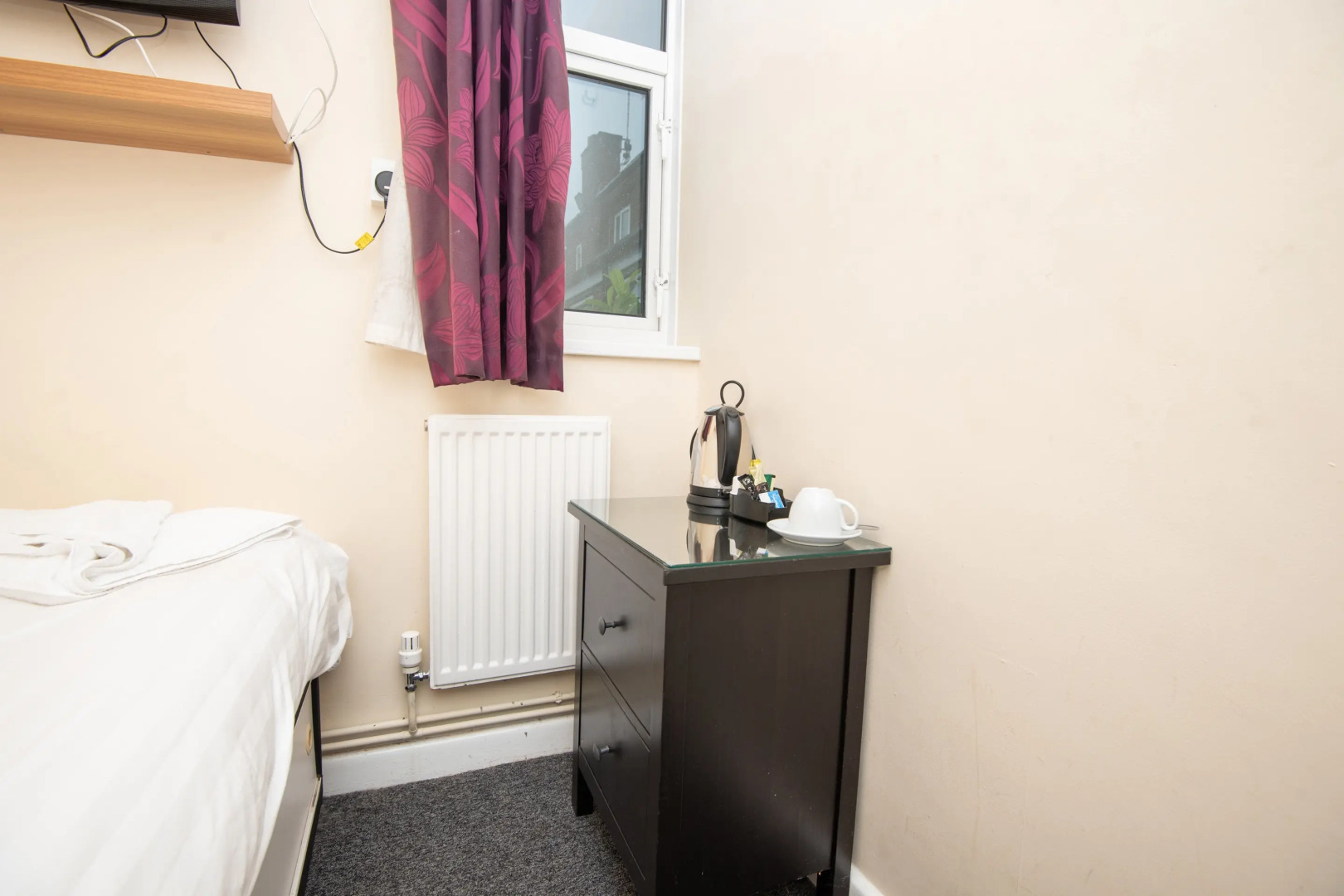 Photo - Chris's Motel