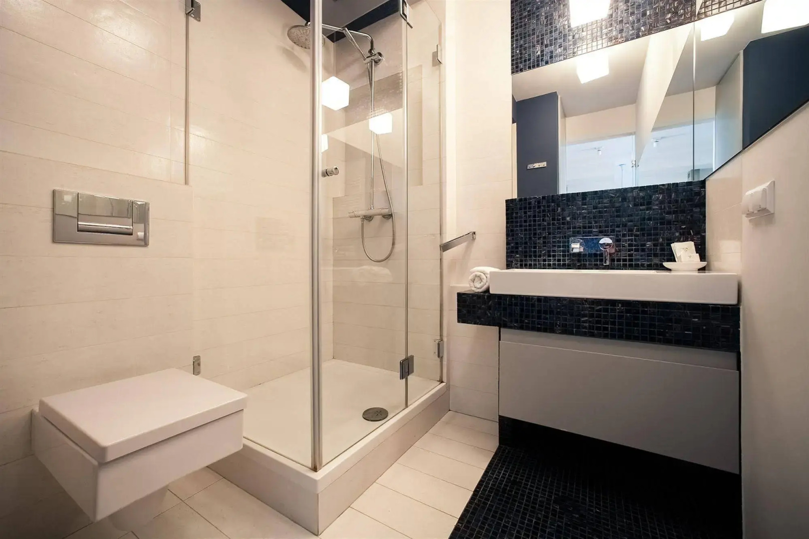 Photo - Platinum Towers E-Apartments