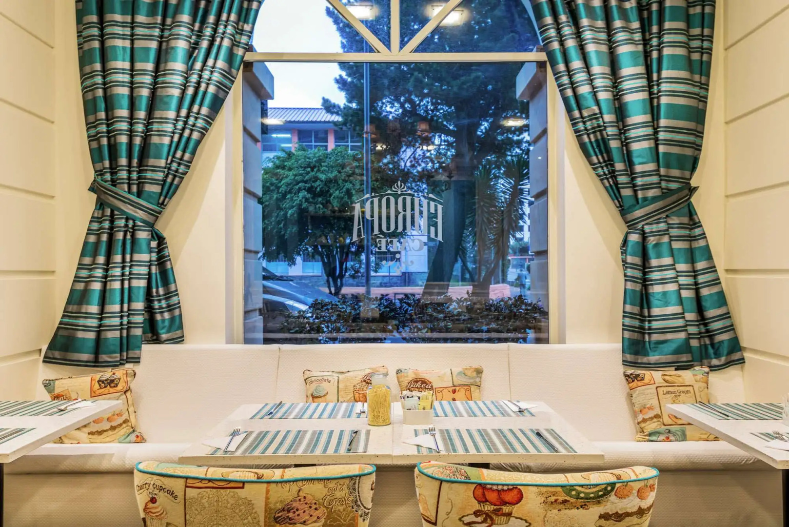 Foto - Dann Carlton Quito