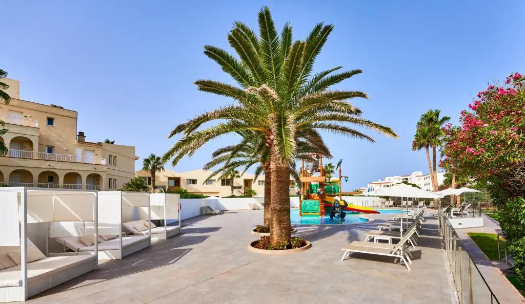 Foto - Globales Cala'n Bosch