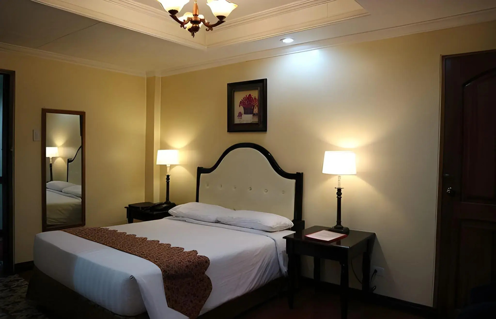 Foto - White Knight Hotel Intramuros