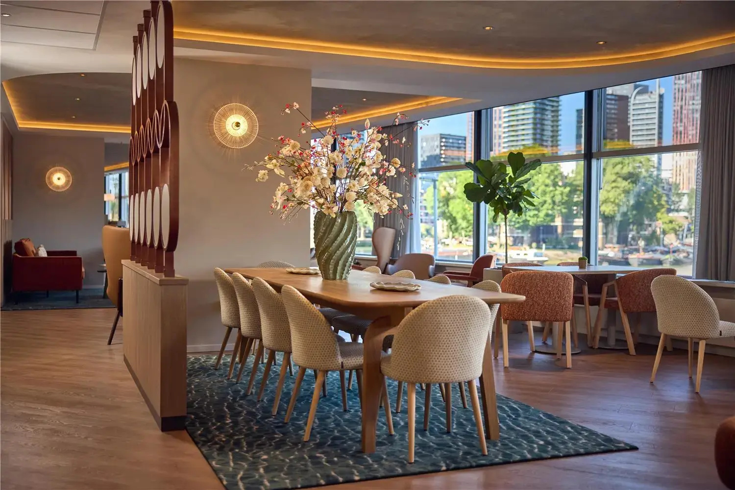 Foto - DoubleTree by Hilton Rotterdam Centre Hotel