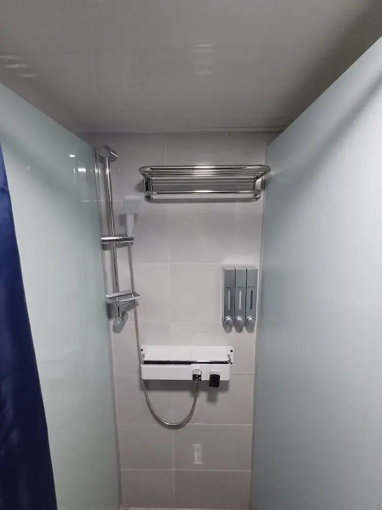 Photo - Ocean's Guesthouse - foreigners only