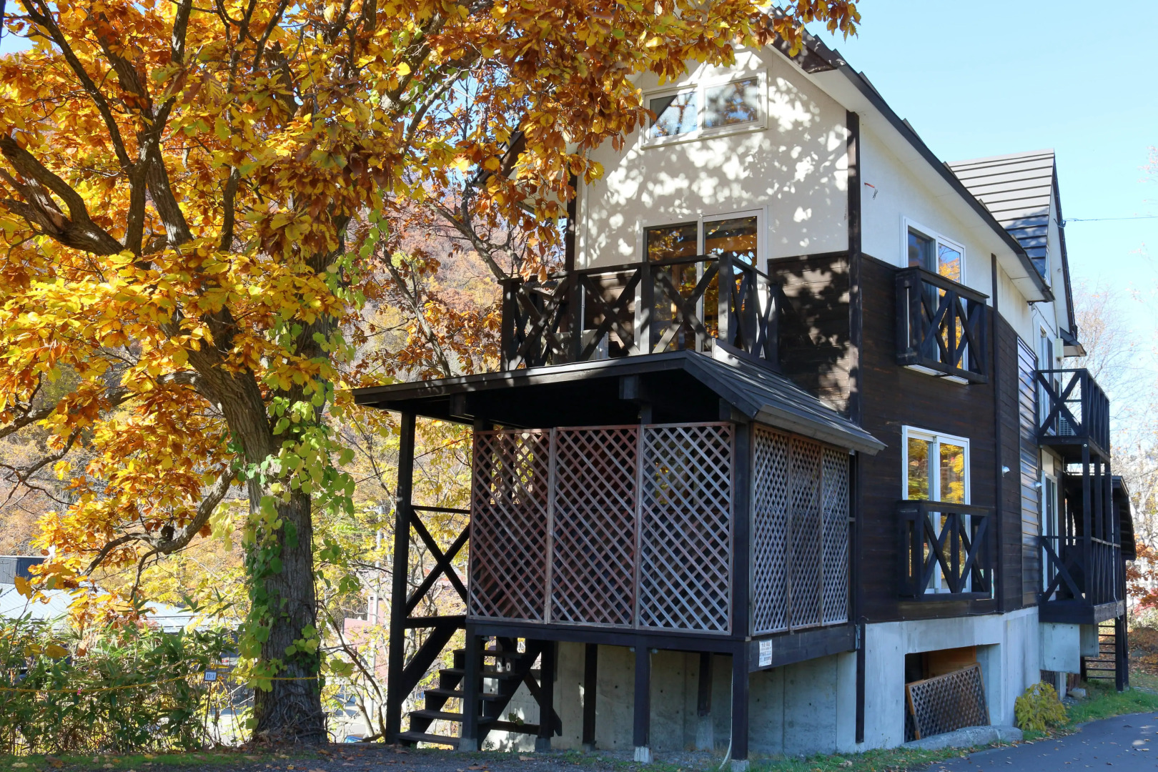 Photo - Winkel Village