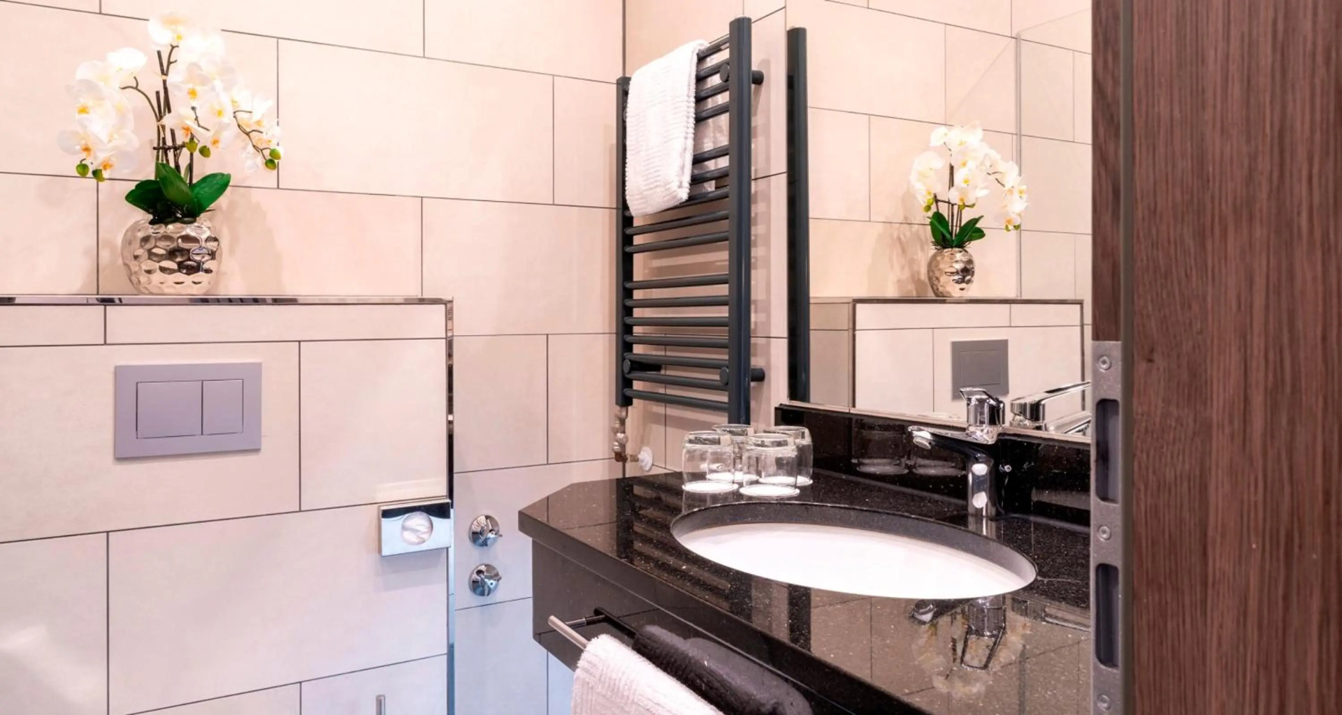 Photo - PLAZA Premium Parkhotel Norderstedt